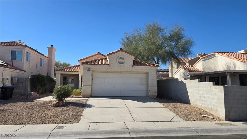 1805 Monte Alban, North Las Vegas, NV 89031