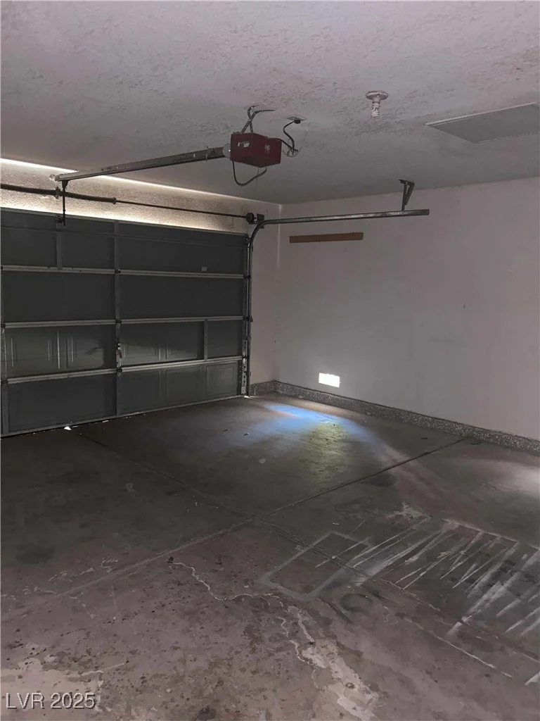 1805 Monte Alban, North Las Vegas, NV 89031