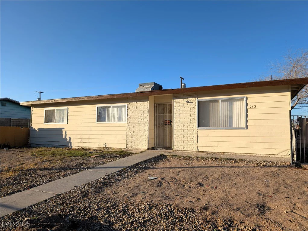 1912 Carey, North Las Vegas, NV 89032