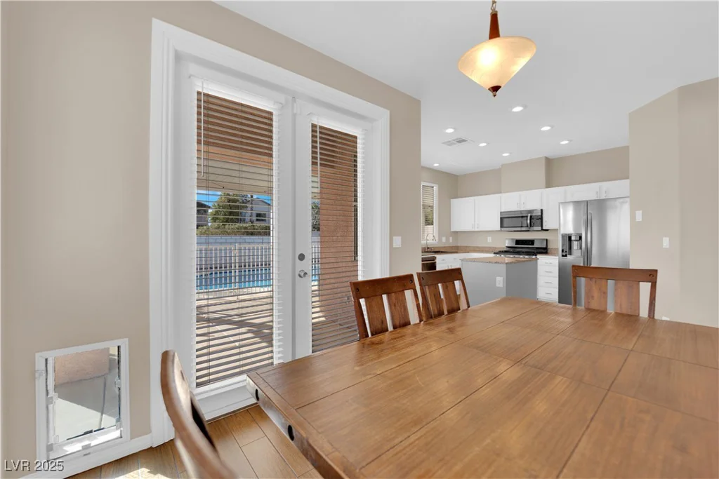 9005 Picket Fence, Las Vegas, NV 89143