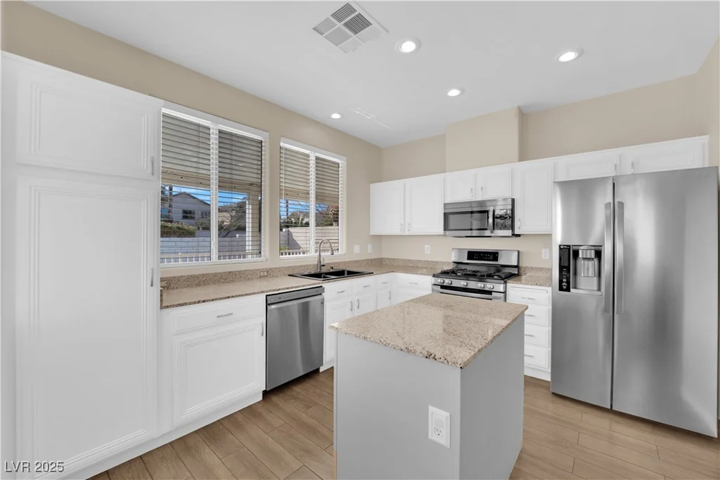 9005 Picket Fence, Las Vegas, NV 89143