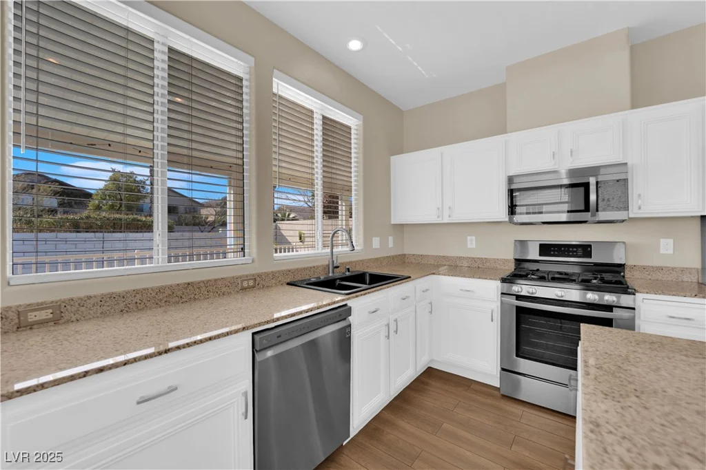 9005 Picket Fence, Las Vegas, NV 89143