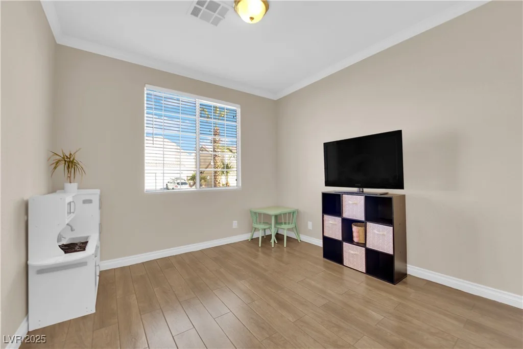 9005 Picket Fence, Las Vegas, NV 89143