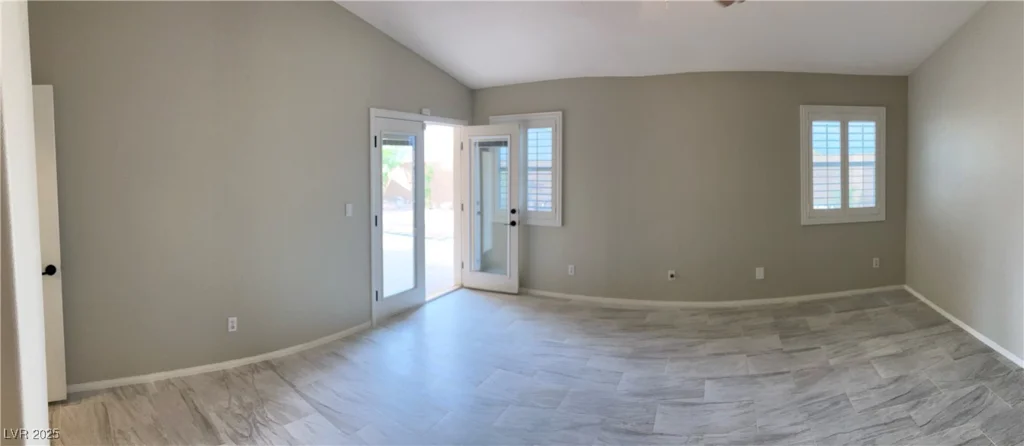 70 Moonlight Village, Henderson, NV 89012