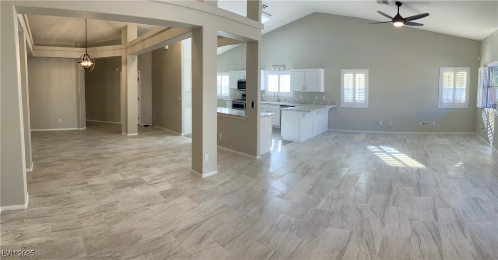 70 Moonlight Village, Henderson, NV 89012