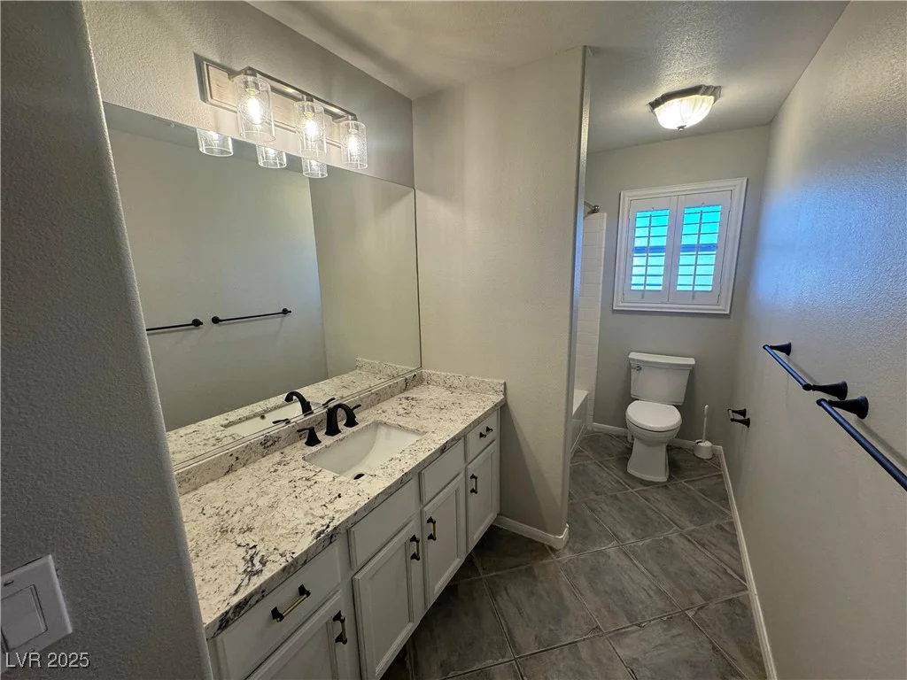 70 Moonlight Village, Henderson, NV 89012