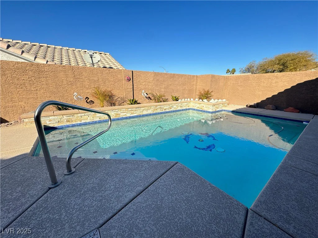 70 Moonlight Village, Henderson, NV 89012