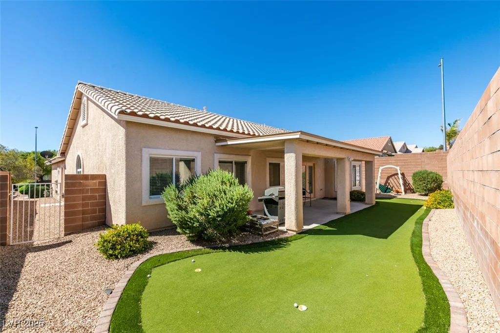 3412 Amish, North Las Vegas, NV 89031