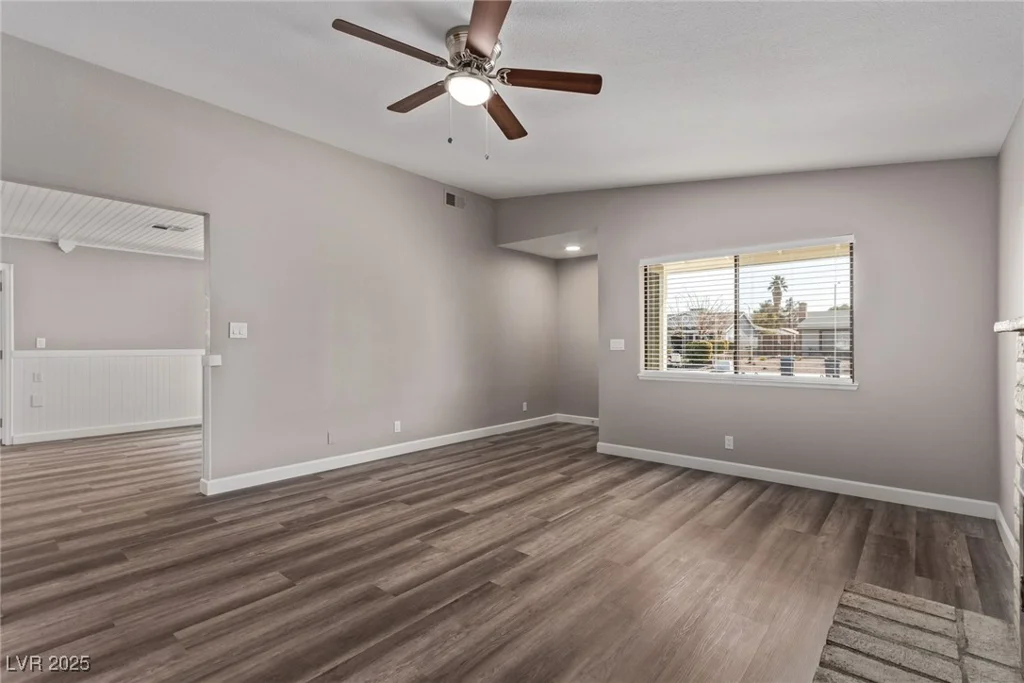 6412 Miragrande, Las Vegas, NV 89108