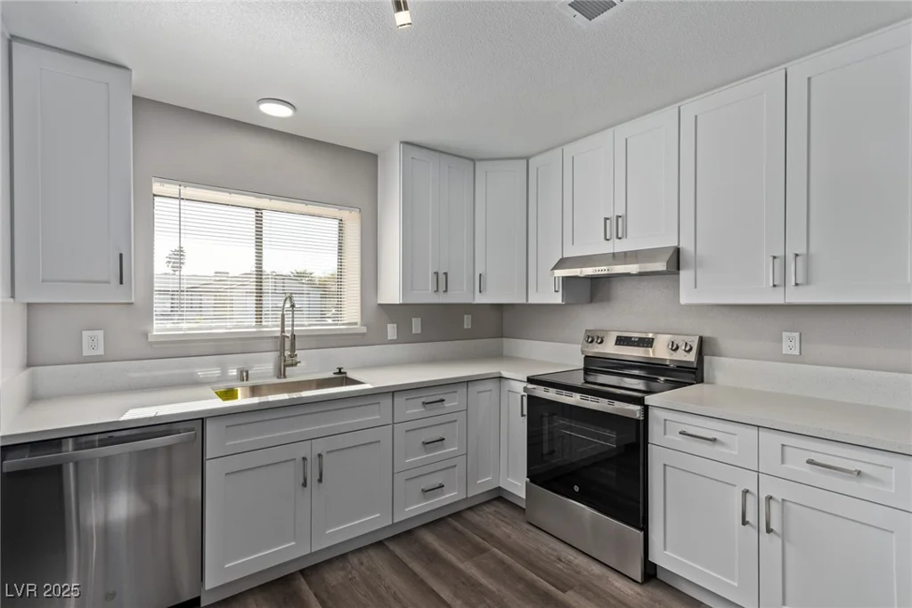 6412 Miragrande, Las Vegas, NV 89108