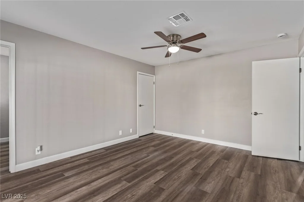 6412 Miragrande, Las Vegas, NV 89108