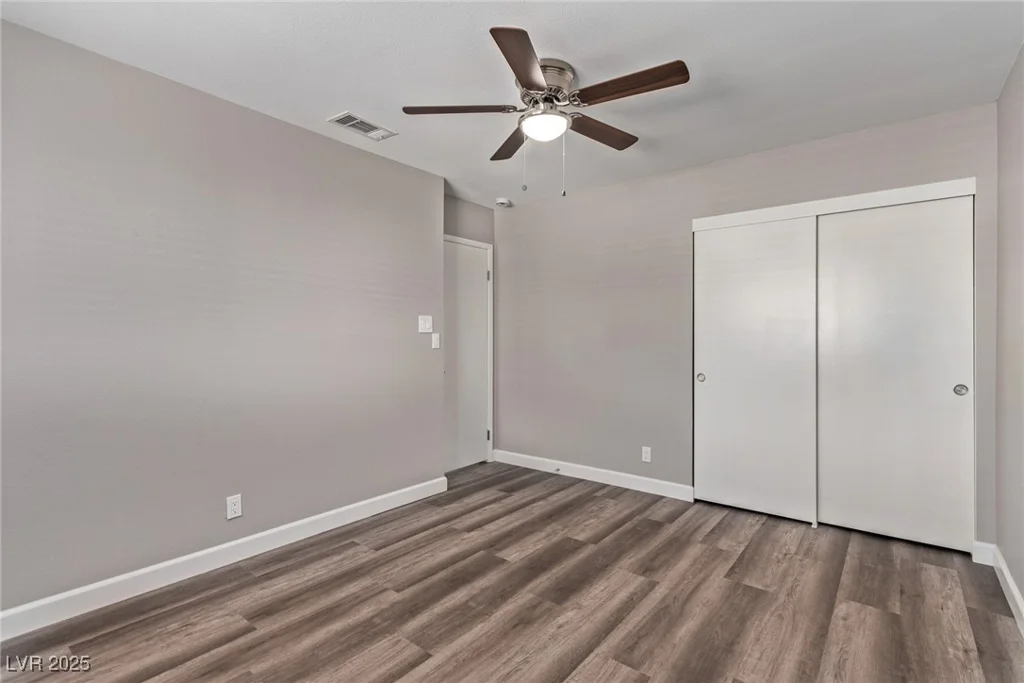 6412 Miragrande, Las Vegas, NV 89108