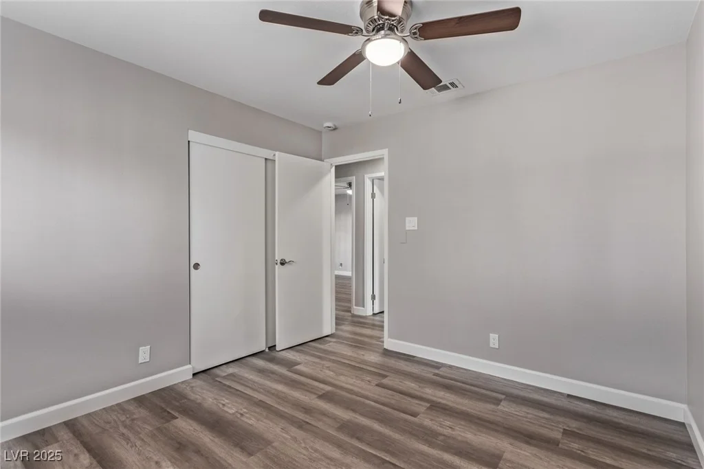6412 Miragrande, Las Vegas, NV 89108