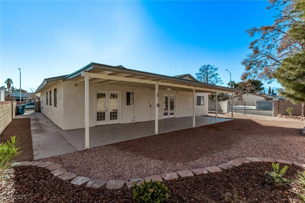 6412 Miragrande, Las Vegas, NV 89108