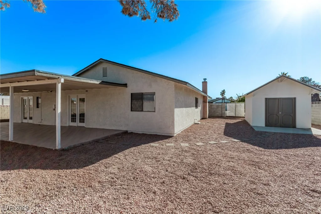 6412 Miragrande, Las Vegas, NV 89108