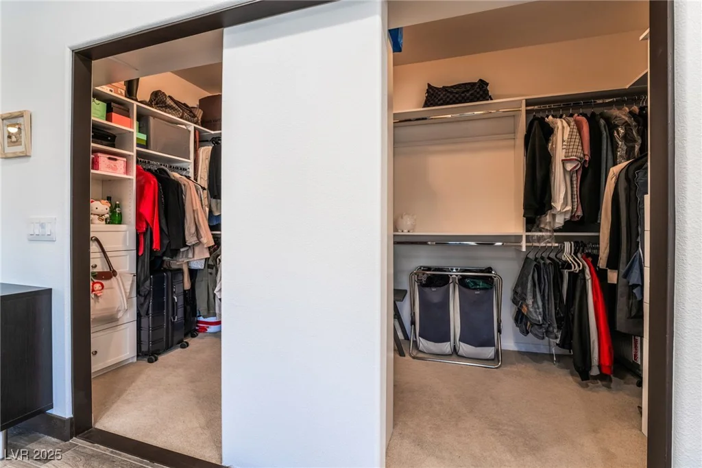 8225 Taos Paseo, Las Vegas, NV 89128