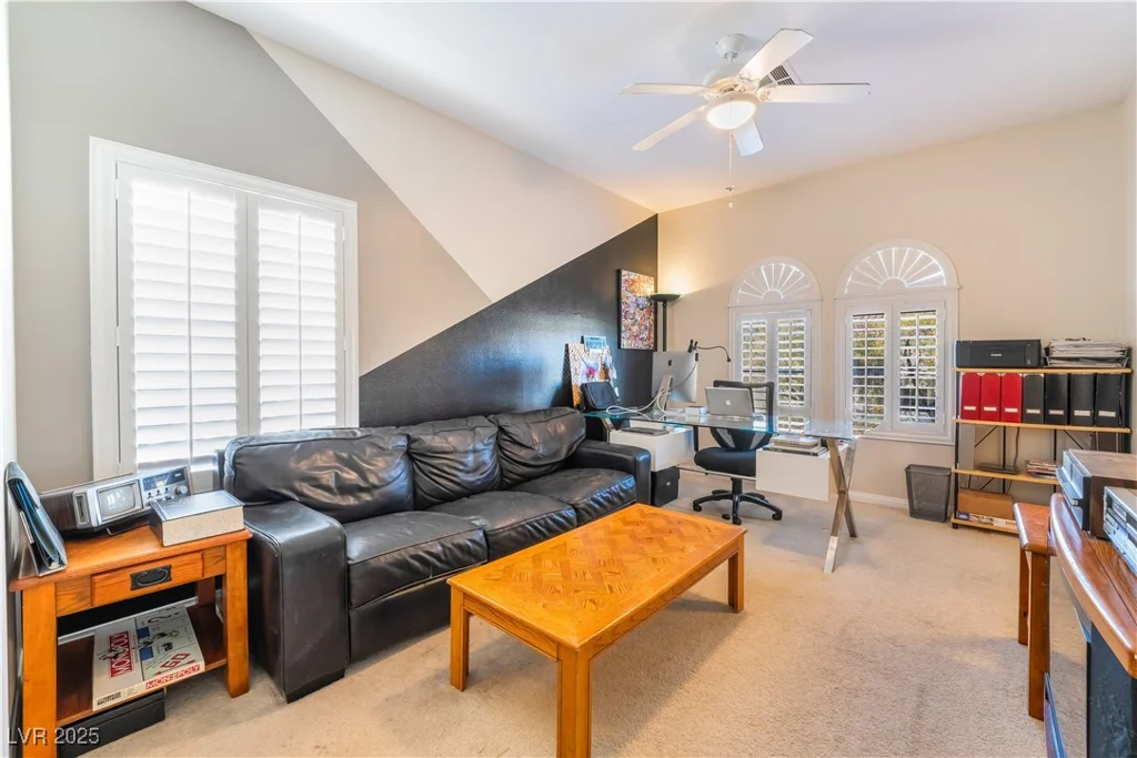 8225 Taos Paseo, Las Vegas, NV 89128