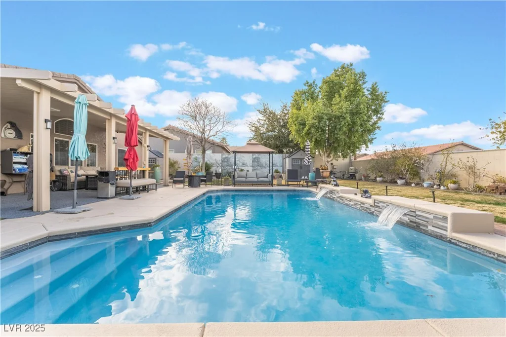 8220 Flowing Rapids, Las Vegas, NV 89131