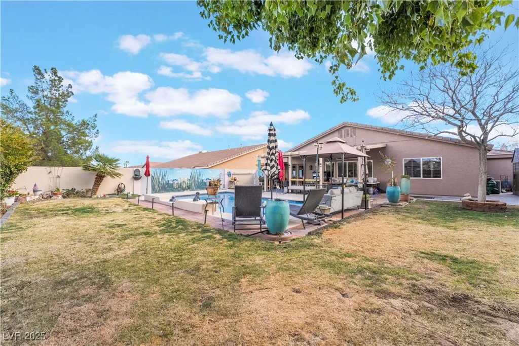 8220 Flowing Rapids, Las Vegas, NV 89131