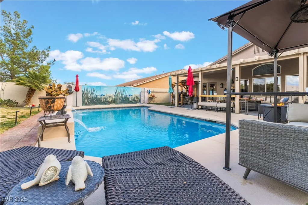 8220 Flowing Rapids, Las Vegas, NV 89131
