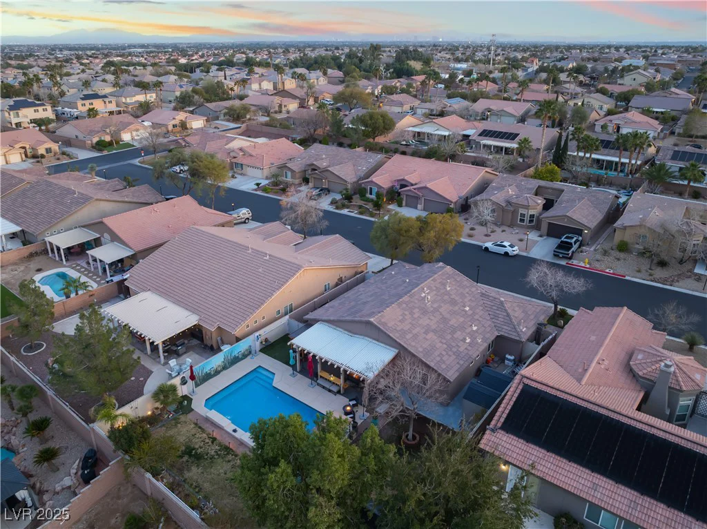 8220 Flowing Rapids, Las Vegas, NV 89131