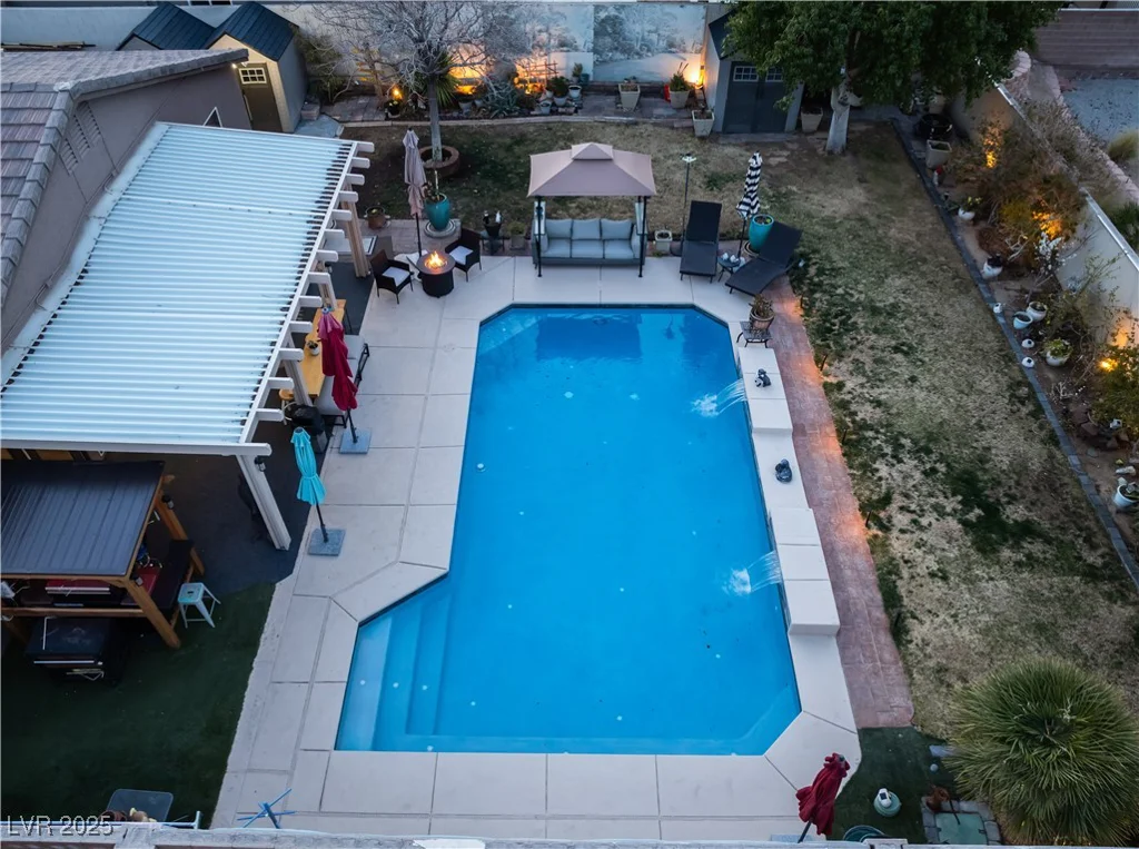 8220 Flowing Rapids, Las Vegas, NV 89131