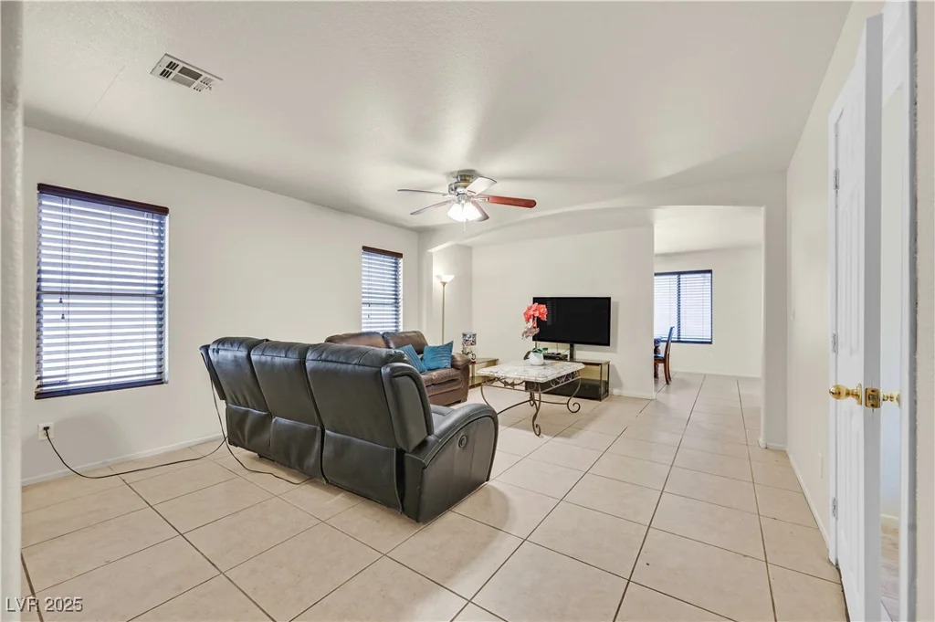 9563 Grapeland, Las Vegas, NV 89148