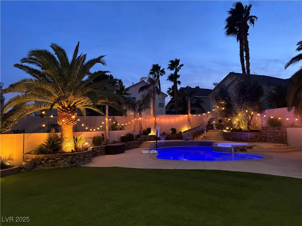 1705 Pink Cliff, Las Vegas, NV 89128
