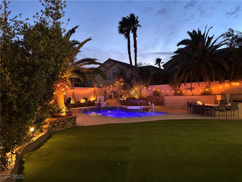 1705 Pink Cliff, Las Vegas, NV 89128