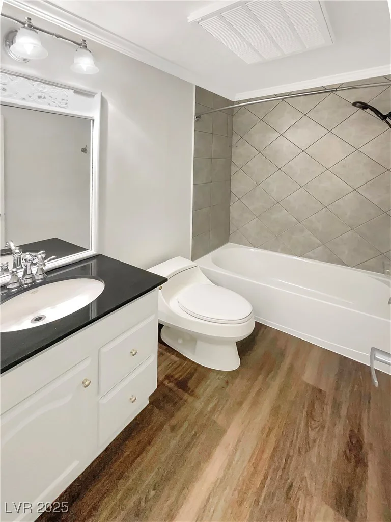 2578 Paradise Village, Las Vegas, NV 89120
