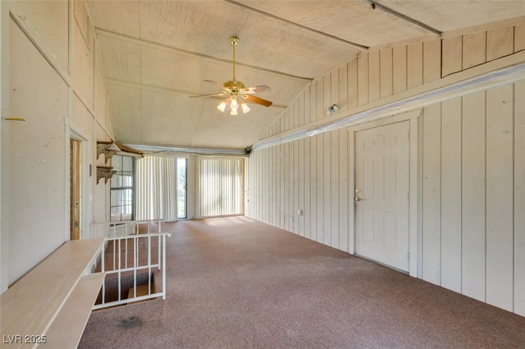 4530 Maulding, Las Vegas, NV 89139