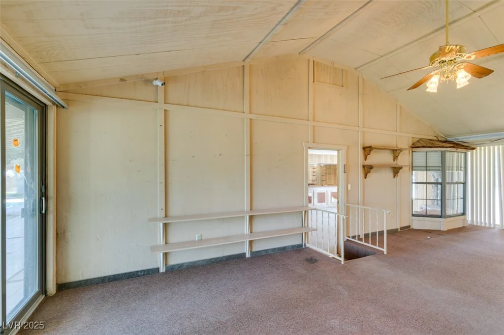 4530 Maulding, Las Vegas, NV 89139