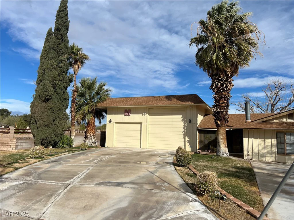 4530 Maulding, Las Vegas, NV 89139