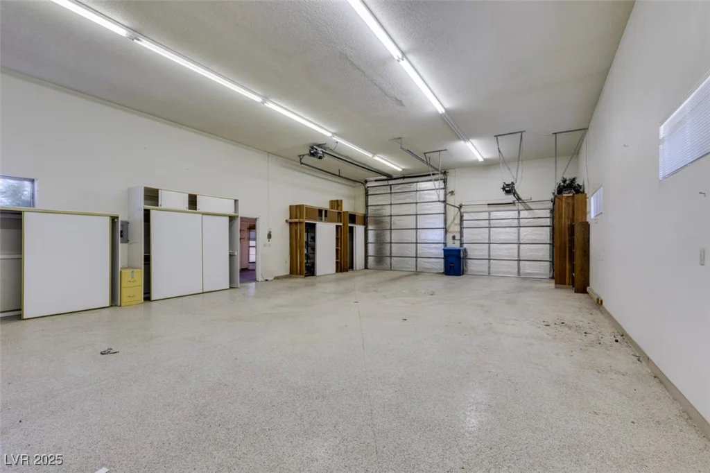 4530 Maulding, Las Vegas, NV 89139