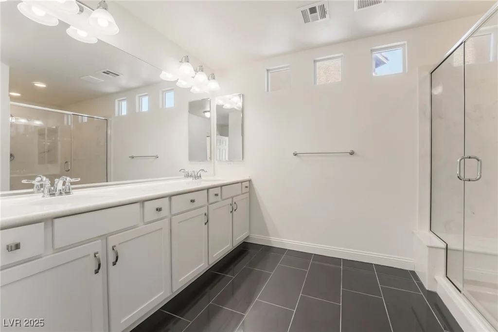 5565 Dreaming Tree, Las Vegas, NV 89141