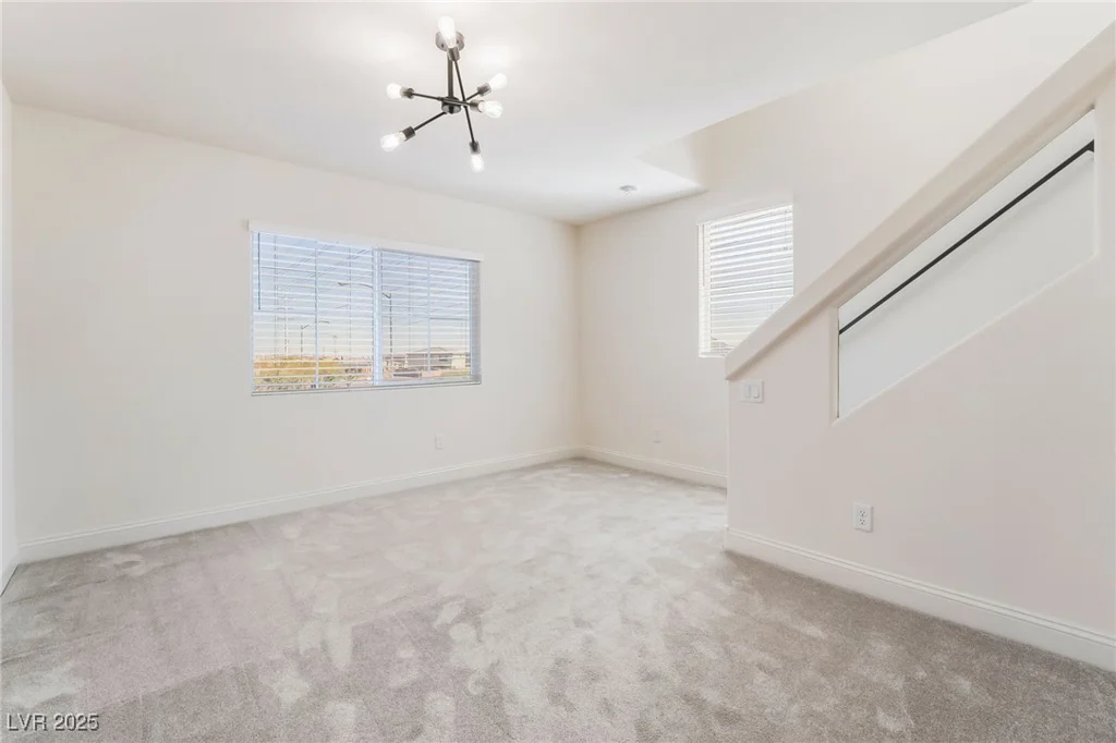 5565 Dreaming Tree, Las Vegas, NV 89141