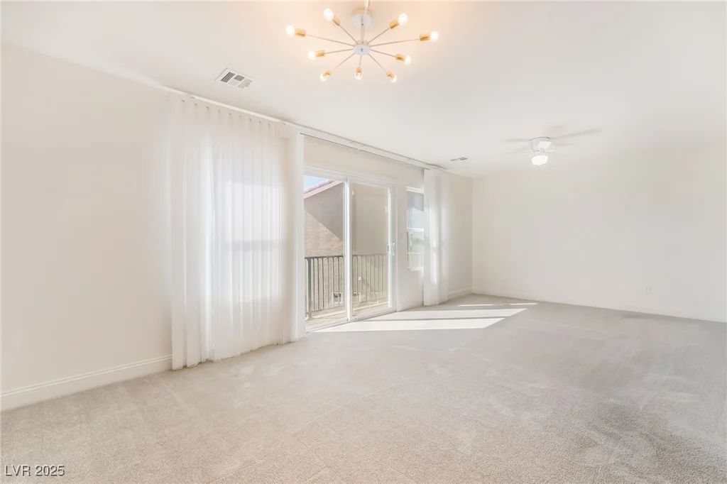 5565 Dreaming Tree, Las Vegas, NV 89141