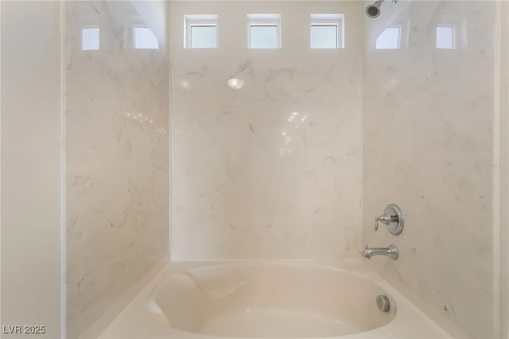 5565 Dreaming Tree, Las Vegas, NV 89141