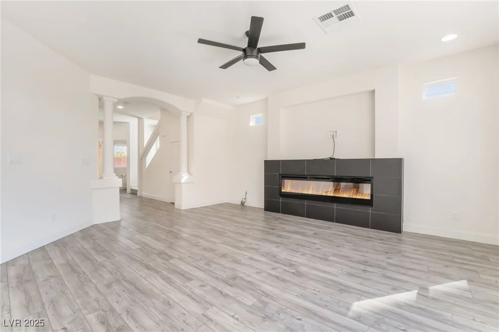 5565 Dreaming Tree, Las Vegas, NV 89141