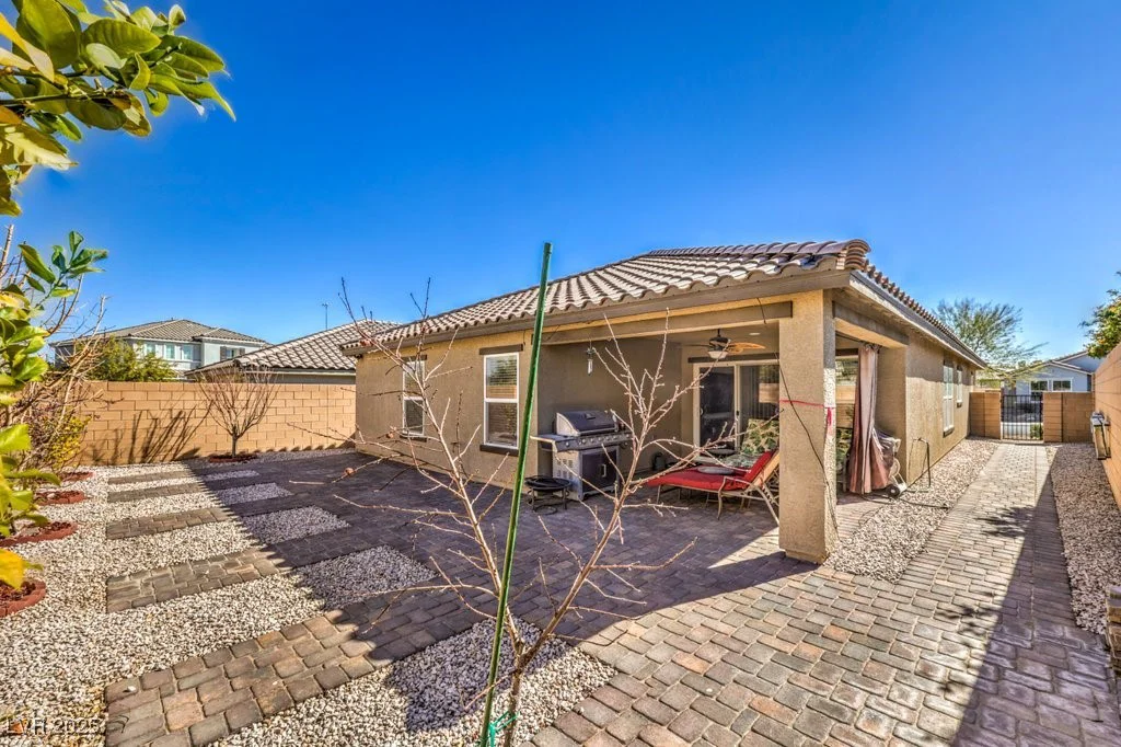 8342 Vinamala, Las Vegas, NV 89149