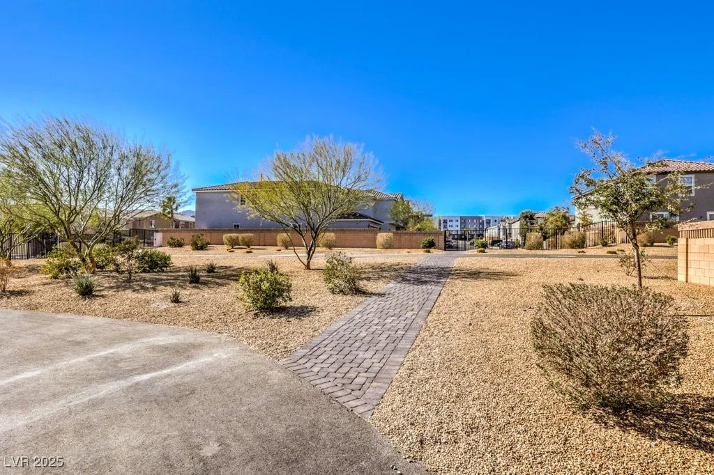 8342 Vinamala, Las Vegas, NV 89149