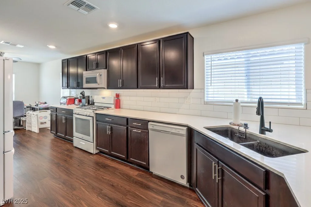 8342 Vinamala, Las Vegas, NV 89149