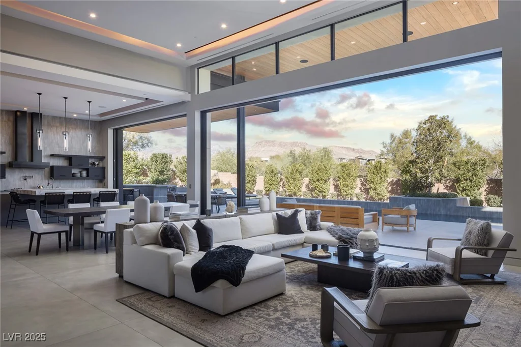 58 Midnight Sky, Las Vegas, NV 89135