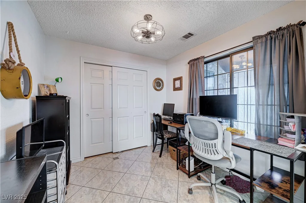 1915 Trilly, Las Vegas, NV 89156