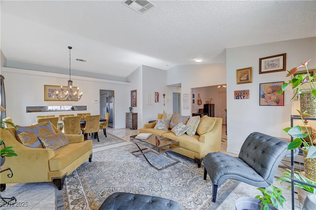 1915 Trilly, Las Vegas, NV 89156