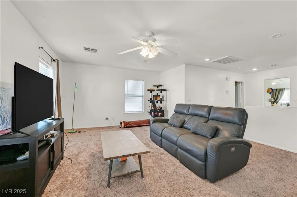 3971 Silver Saber, Las Vegas, NV 89129