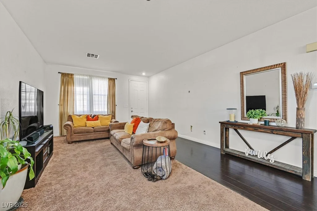 3971 Silver Saber, Las Vegas, NV 89129