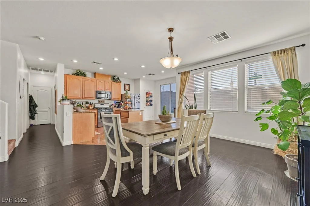3971 Silver Saber, Las Vegas, NV 89129