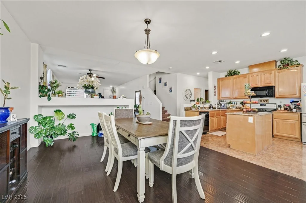 3971 Silver Saber, Las Vegas, NV 89129