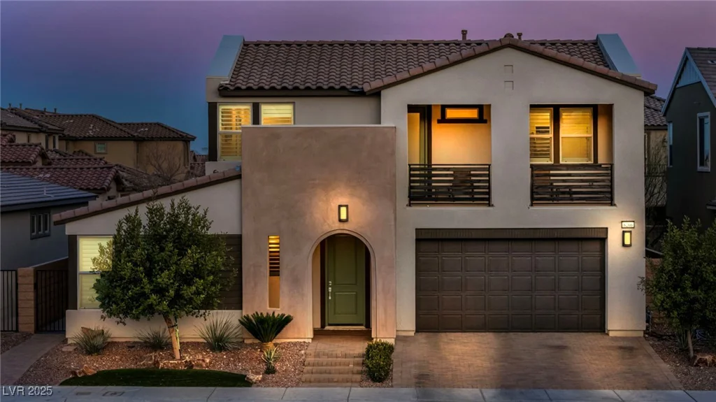 8266 Skye Territory, Las Vegas, NV 89166